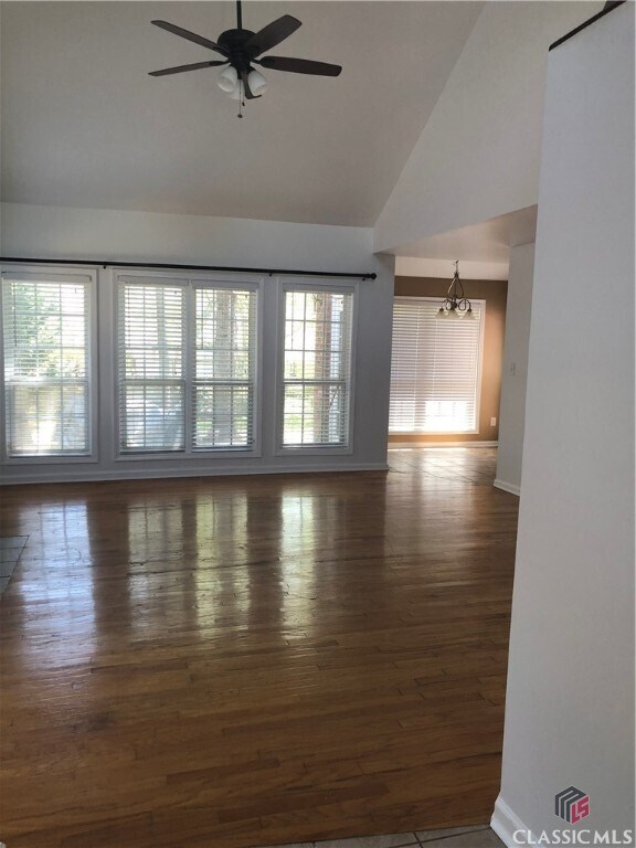Building Photo - 117 Covington Pl