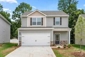 Building Photo - 6208 Lowe Ln