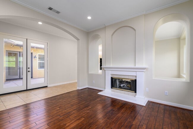 Foto del edificio - Single Story Dos Vientos Home, 3 Bedrooms, Office/Den, 3 Baths, Private Courtyard