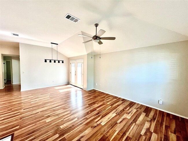 Building Photo - 8700 Bobcat Dr