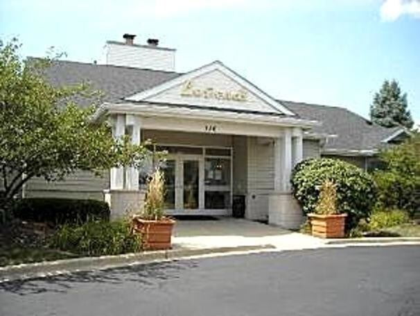 Foto del edificio - 738 Gary Ave