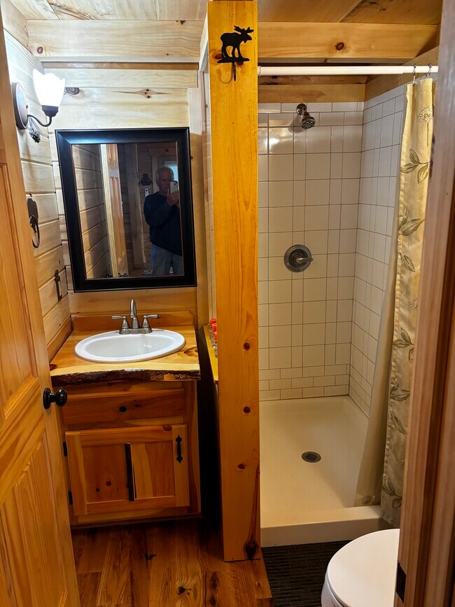 Foto del edificio - 2819 Erin Ln