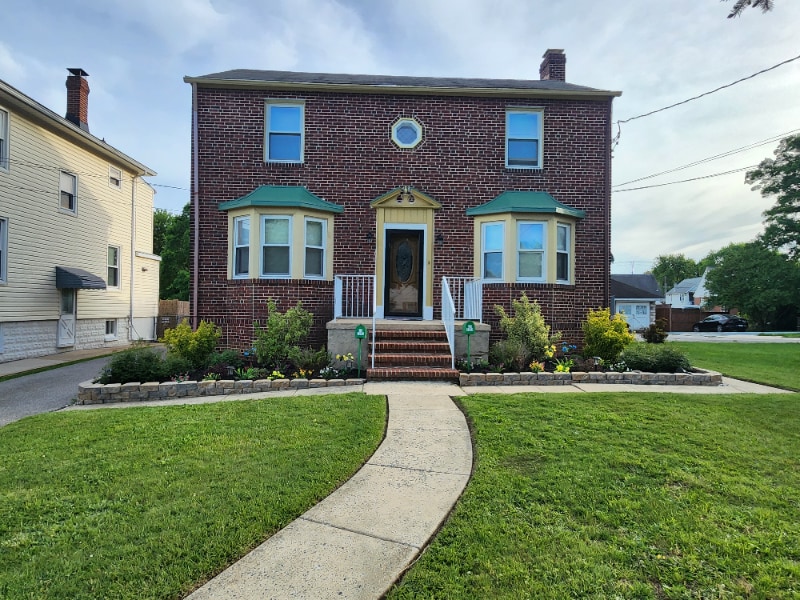 Building Photo - 1253 Circle Dr