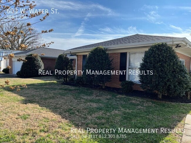 Foto del edificio - 603 W Water St