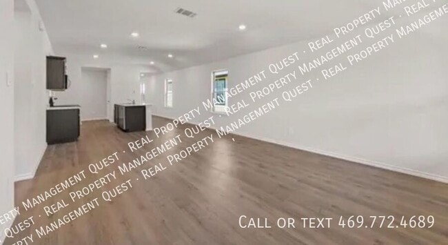 Building Photo - 403 Vitex Dr
