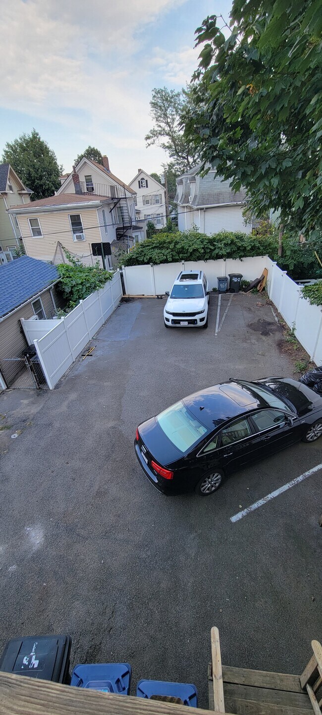 2 plazas de aparcamiento gratuitas con el contrato de alquiler. - 46 Newport St