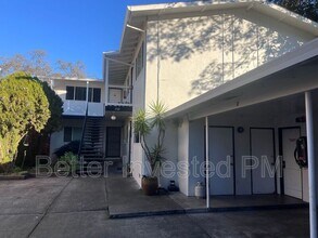 Building Photo - 752 Beaver St