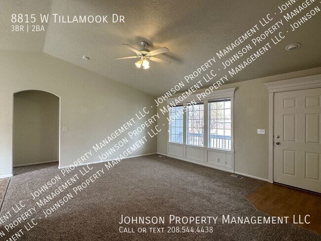 Foto del edificio - 8815 W Tillamook Dr