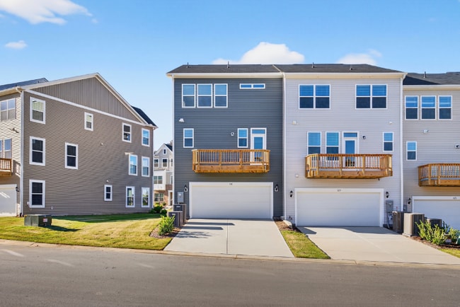 Foto del edificio - 331 Chesapeake Cmns St