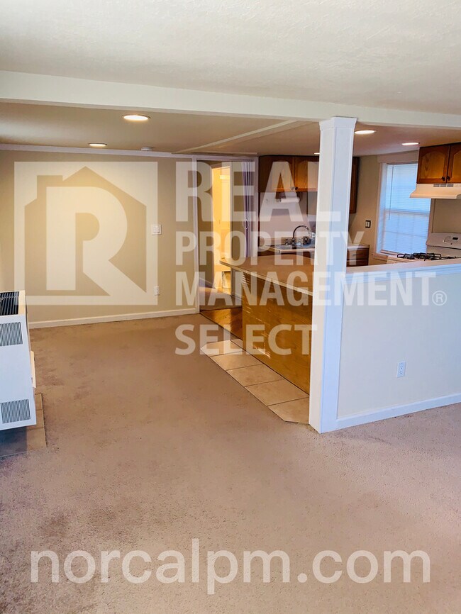 Foto del edificio - Charming 2 bed 1 bath home