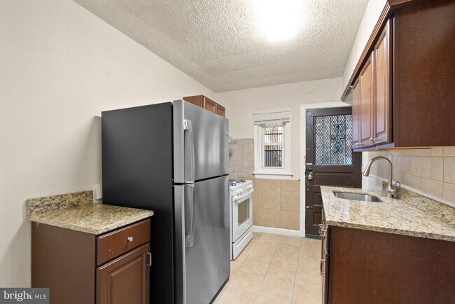 Foto del edificio - 550 Malcolm X Ave SE