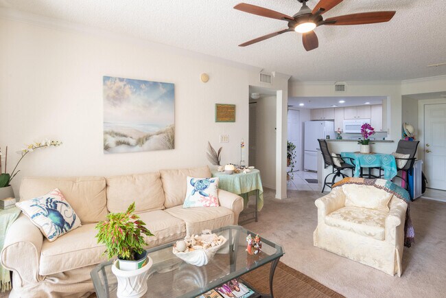 Building Photo - 1801 N Flagler Dr