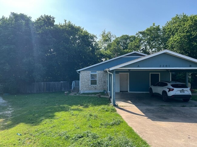 Building Photo - 2301 Tern Cir