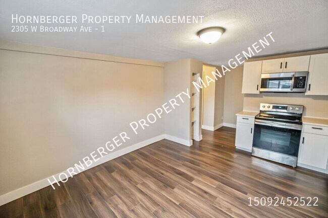 Foto del edificio - 2305 W Broadway Ave