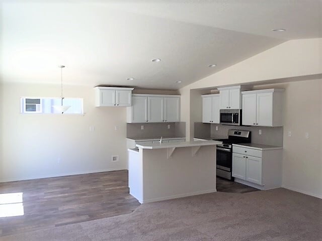 Building Photo - 21177 SE Azalia Ave