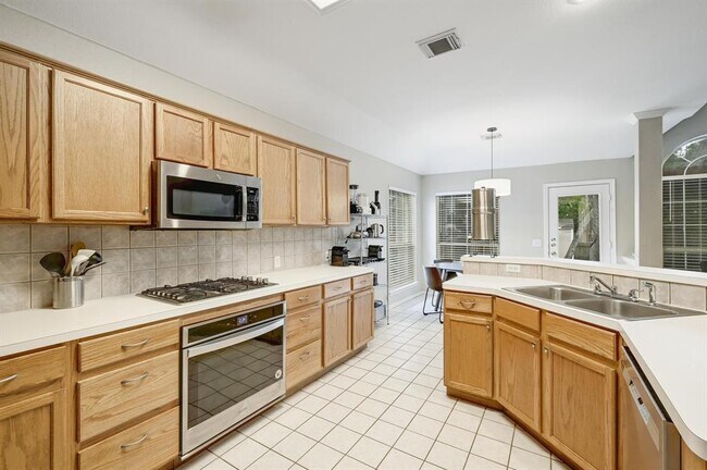 Foto del edificio - 5405 Apache Creek Cove