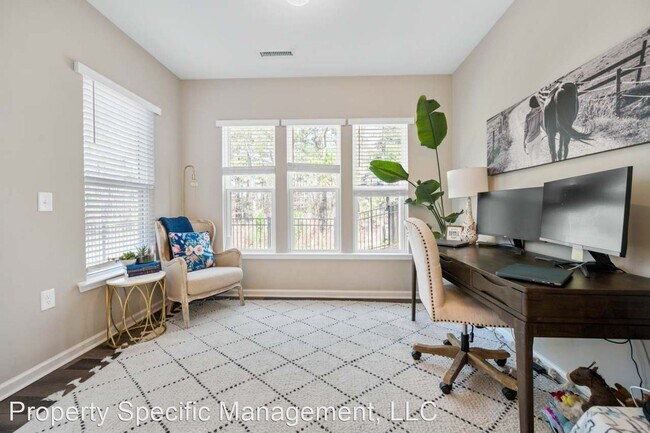 Building Photo - 3 br, 2.5 bath House - 1243 Gemfor Street