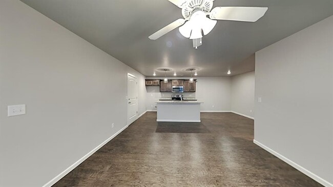Building Photo - 4314 Stonehaven Dr