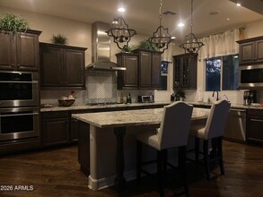 Building Photo - 5907 E Calle de Las Estrellas Rd