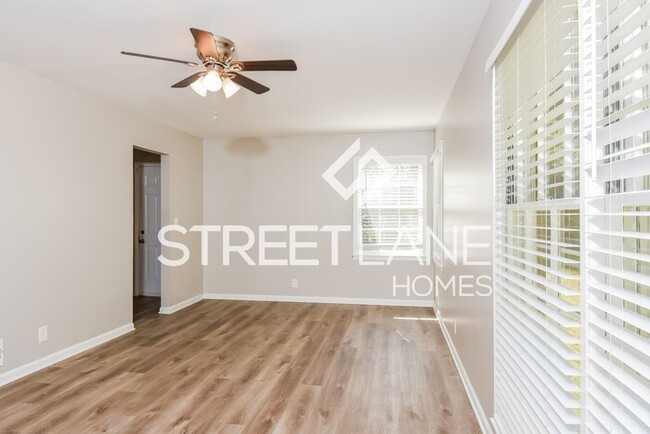 Building Photo - REDUCED! - NOW OFFERING $250 OFF FIRST FUL...