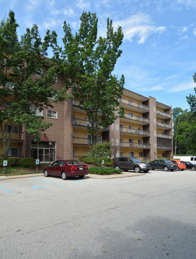 Edificio residencial - Main Line Berwyn Apartments