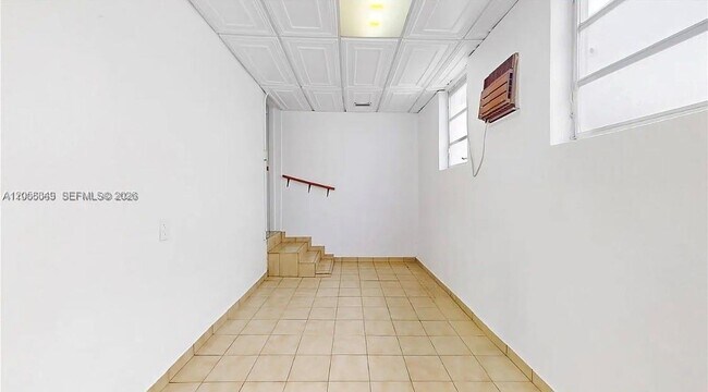 Foto del edificio - 3330 SW 2nd St