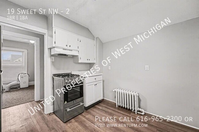 Foto del edificio - 19 Sweet St NW