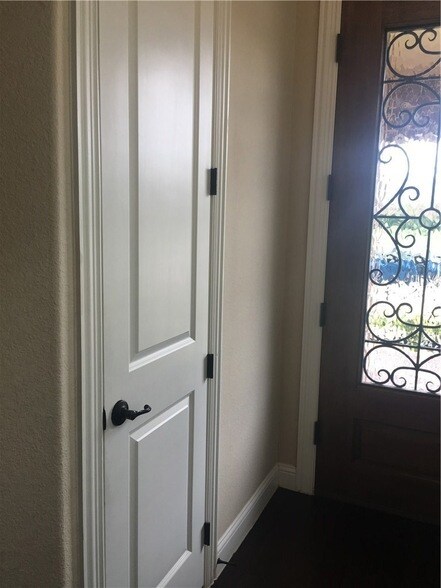 Foto del edificio - 8633 Ludlow Dr