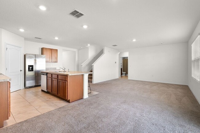 Building Photo - 2024 Griffin Oaks Way