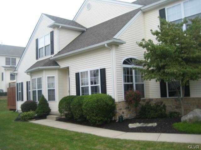 Building Photo - 18 Cobblestone Dr