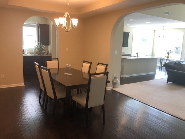 Foto del edificio - 6581 W Black Tail Way