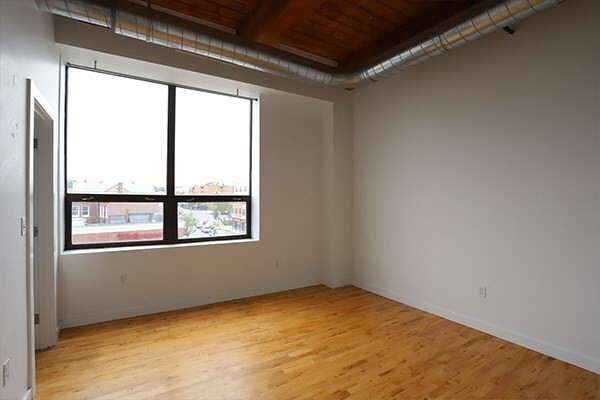 Building Photo - 76 Lafayette St
