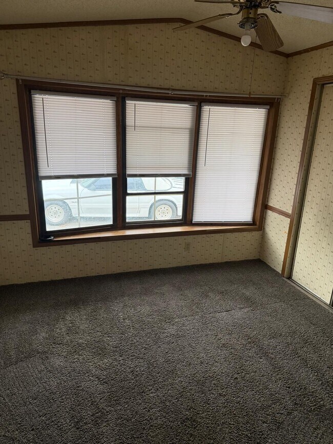 Foto del edificio - 905 W 37th Ave