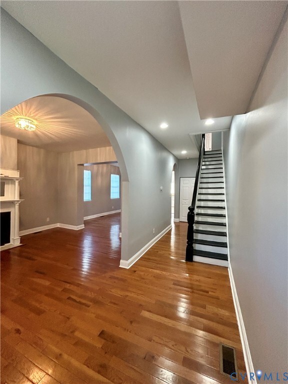 Building Photo - 1421 Mechanicsville Tpke