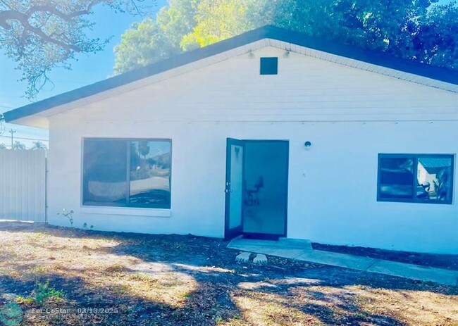 Building Photo - 1107 Patterson Rd