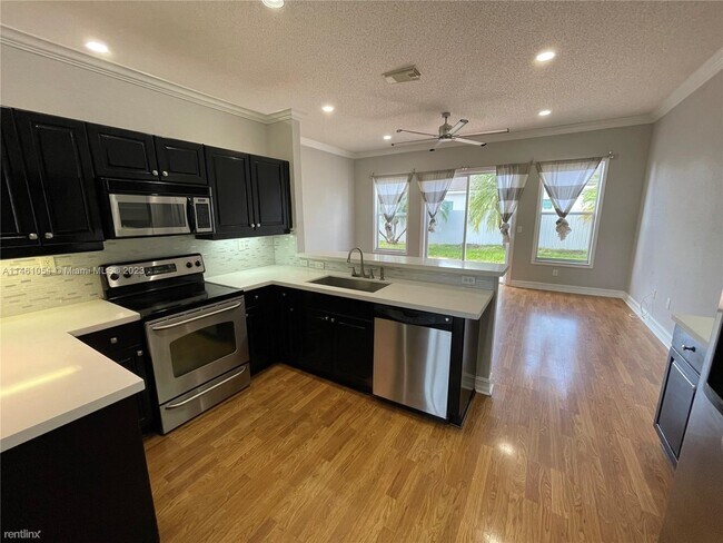 Building Photo - 3 br, 2 bath House - 15957 SW 141st St