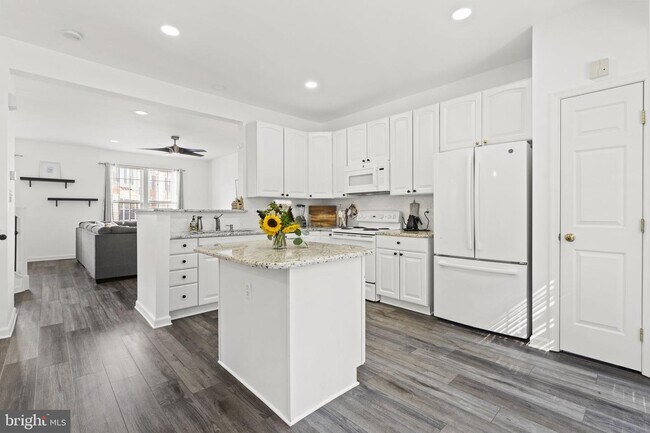 Building Photo - 3805 Shannons Green Way