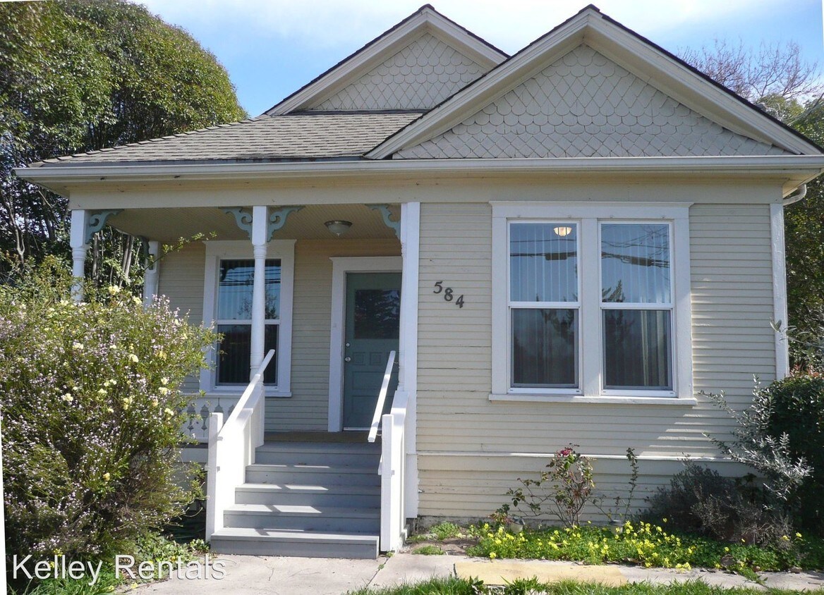 584 Dutton Ave, Santa Rosa, CA 95407 Room for Rent in Santa Rosa, CA
