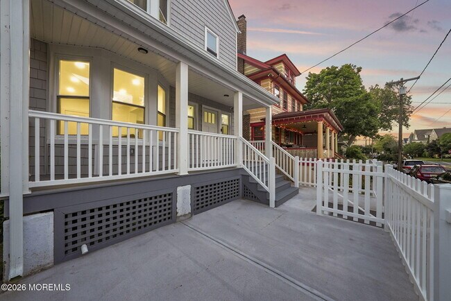 Foto del edificio - 905 Emory St