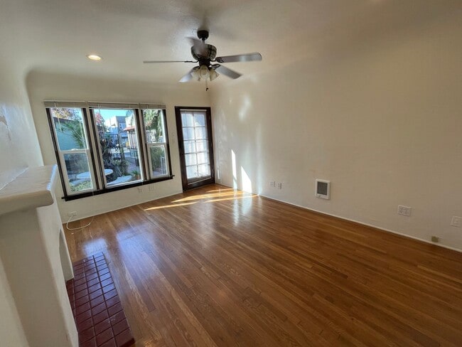 Foto del edificio - Park Blvd