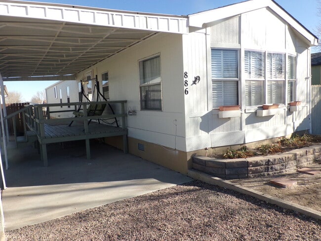 Foto del edificio - Immaculate 3BD/2BA/2Car Garage in Pueblo West $1650/$1650