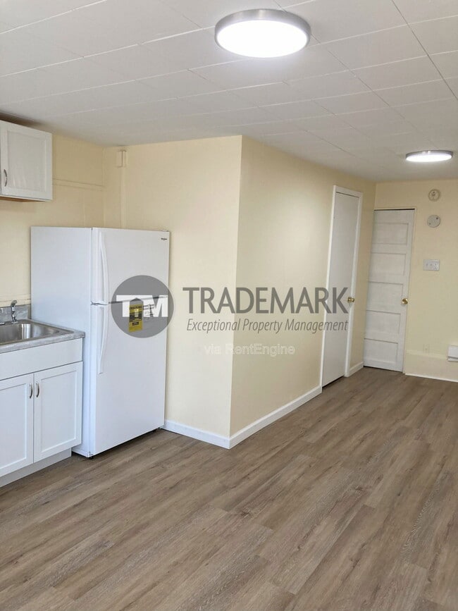 Foto del edificio - 303 S Front St