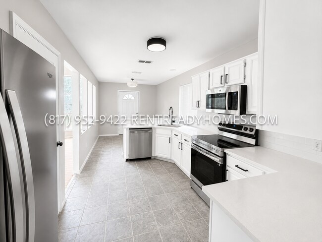 Foto del edificio - 3405 Plantation Ln