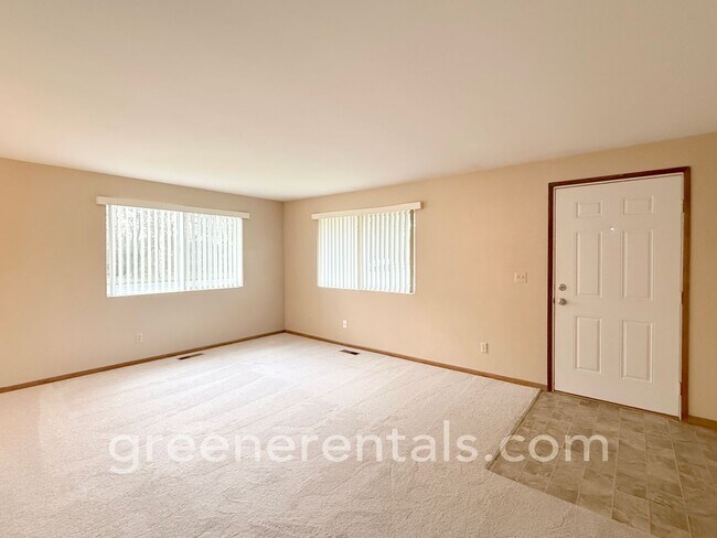 Foto del edificio - Coming Soon! 2BR 1.75BA Rambler in Olympia/Tumwater Neighborhood
