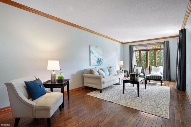 Building Photo - 2 br, 2 bath House - 719 Summit Avenue