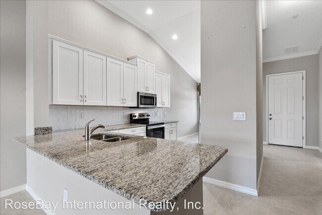Building Photo - 2 br, 2 bath House - 13714 Messina Loop Un...