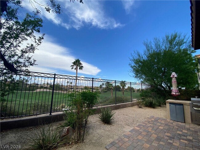 Building Photo - 158 Crooked Putter Dr