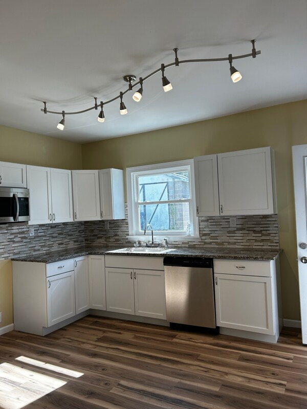 Foto del edificio - 49 Fallbrook St