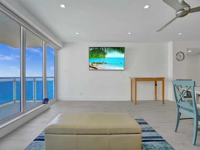 Building Photo - 3430 Galt Ocean Dr