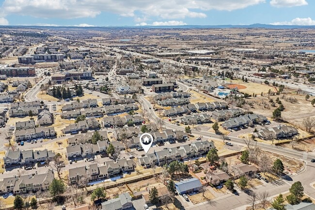 Photo - 19617 Rosewood Ct Townhome